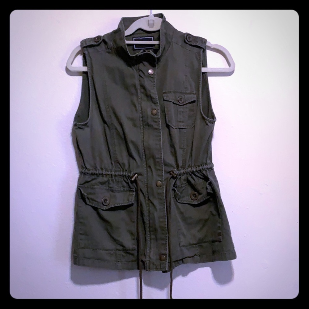 Vest - Green